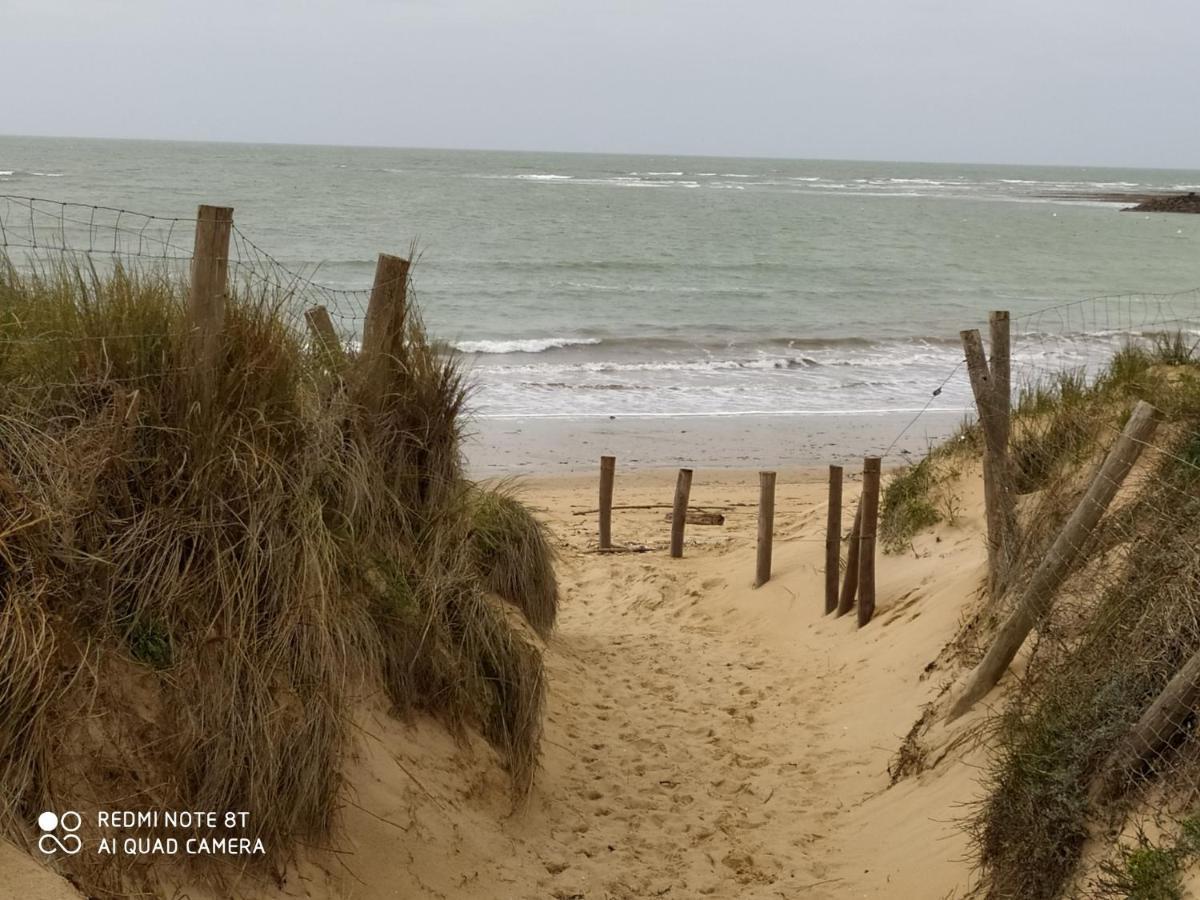 Logement 88 2-4 Personnes 500 M Plage Classe 2 Etoiles Dolus d'Oléron Exteriör bild